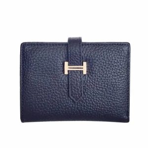 Chic Drawstring Wallet: High-Quality leather Elegance